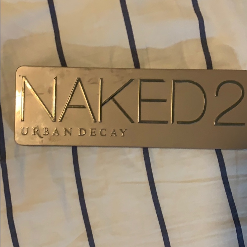 Urban Decay  Naked 2 Eyeshadow Pallet